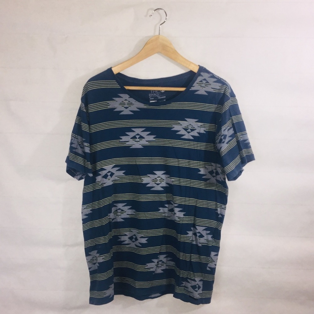 AZTEC PRINT TEE